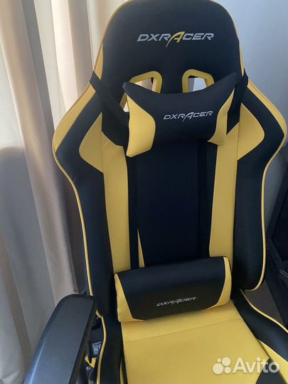 Кресло игровое DXRacer king черный/желтый