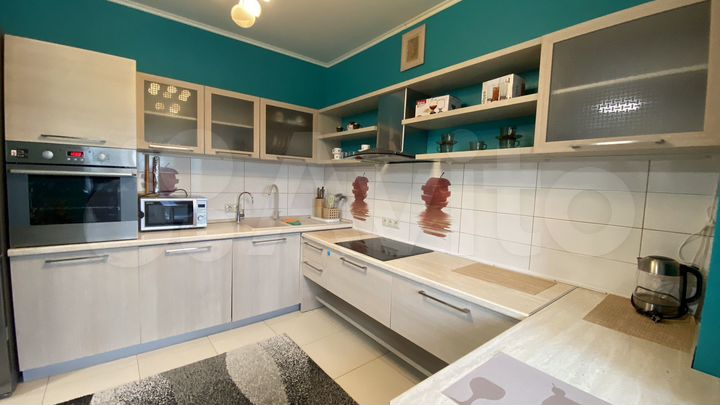 2-к. квартира, 64 м², 5/15 эт.