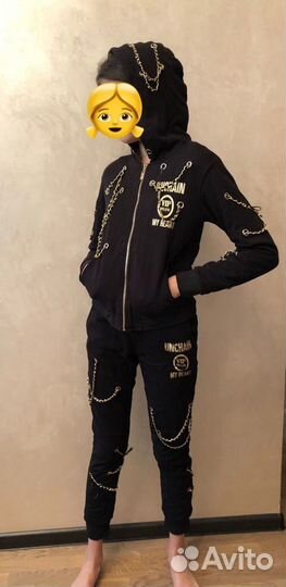 Спортивный костюм для девочки 146 152