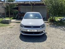 Volkswagen Polo 1.6 AT, 2013, 165 000 км, с пробегом, цена 1 150 000 руб.