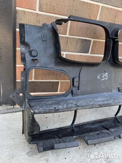 Воздуховод радиатора передний бмв е39
