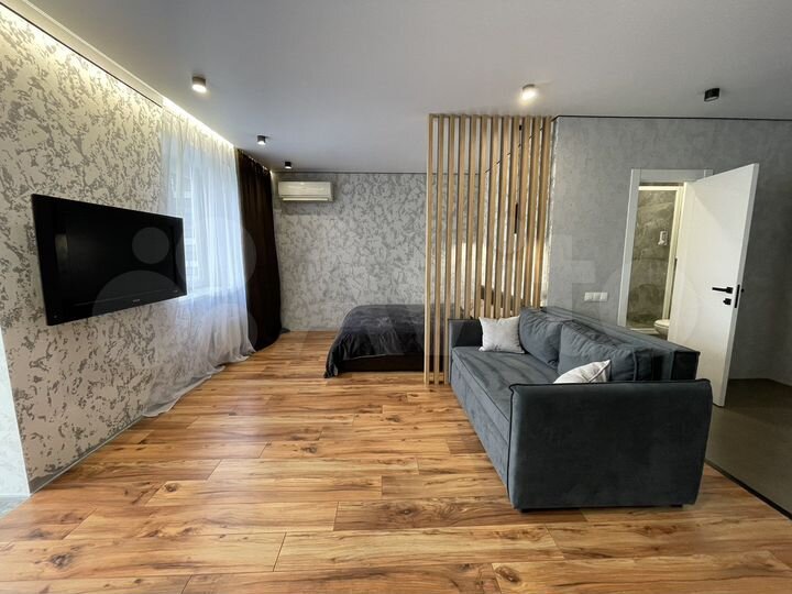 Квартира-студия, 42 м², 5/10 эт.