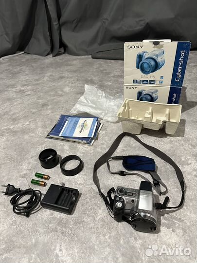 Фотоаппарат Sony Cyber-shot DSC-H5