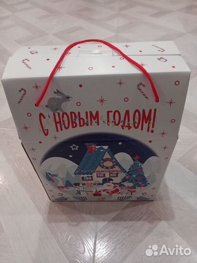 Коробка для подарка