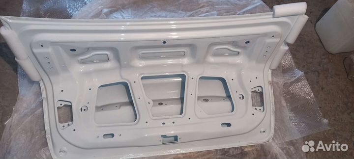 Крышка багажника LADA vesta седан