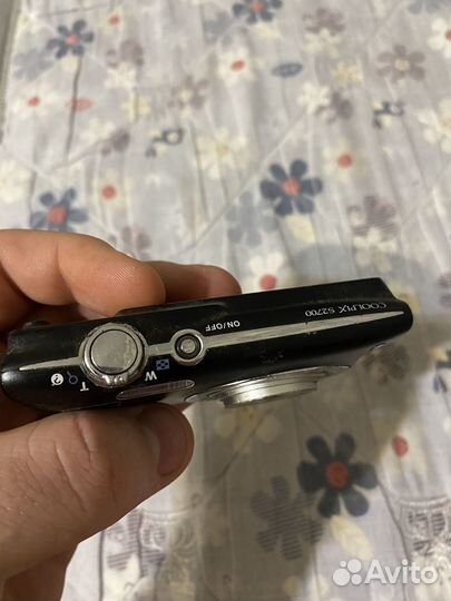 Фотоаппарат Nikon дохлый