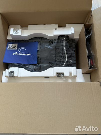 Виниловый проигрыватель Technics SL-1210GR