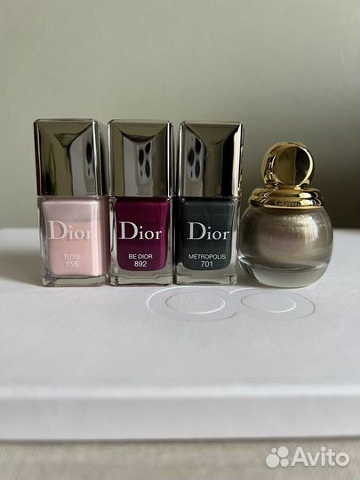 Лаки для ногтей Chanel, Dior