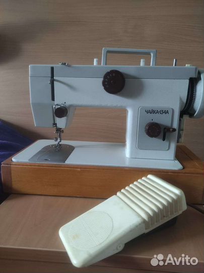 Швейная машина Чайка 134А