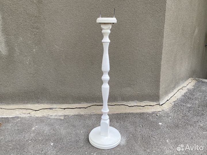 Стойки под цветочные копозиции в ресторан