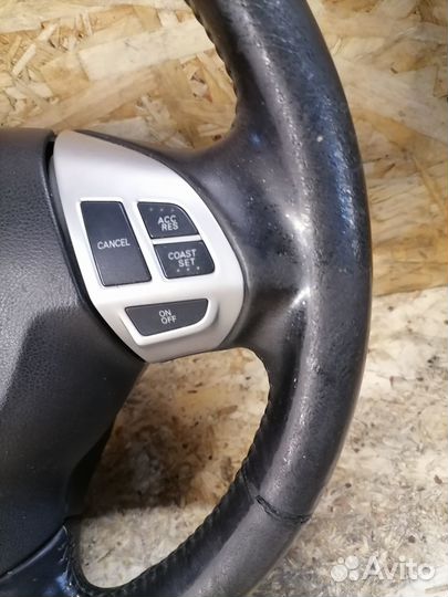 Руль с подушкой Mitsubishi Outlander XL 3.0