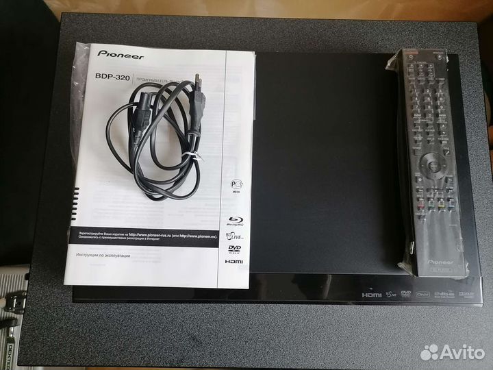 Blu ray плеер Pioneer bdp 320