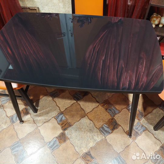 Кухонный стол бу