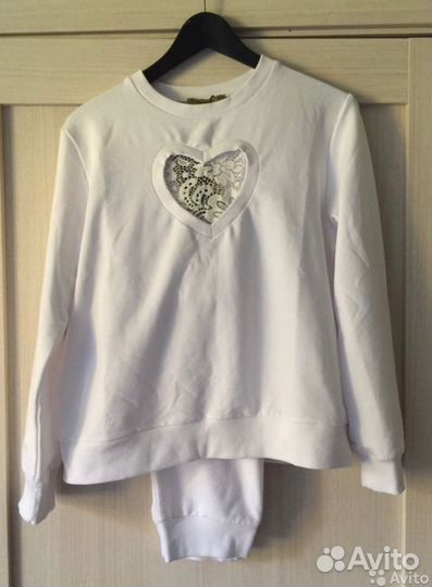 Новый спортивный костюм 48-50