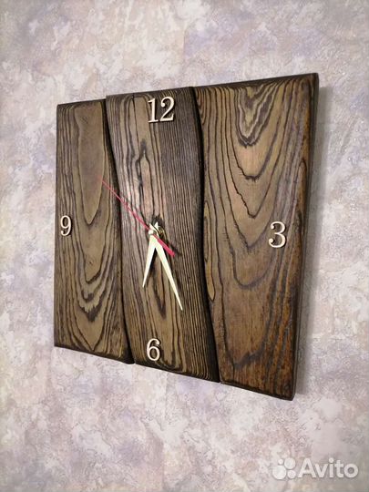 Часы из массива дерева ручной работы