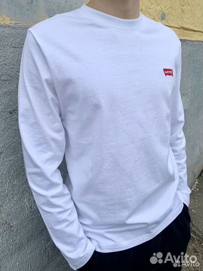 Лонгслив levis