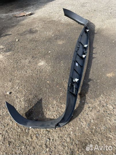 Бмв 1 f20 обшивка пластик крышки багажника