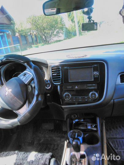 Mitsubishi Outlander 2.0 CVT, 2012, 142 000 км