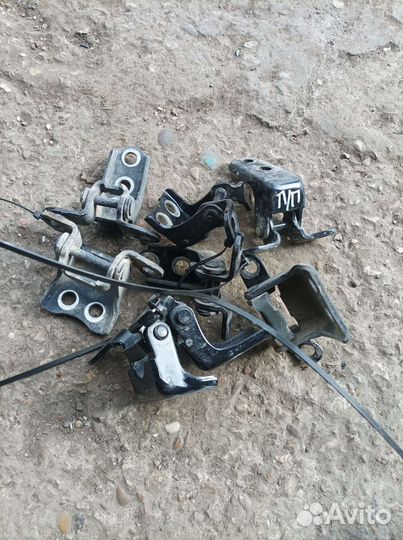 Петля двери Acura Mdx YD2