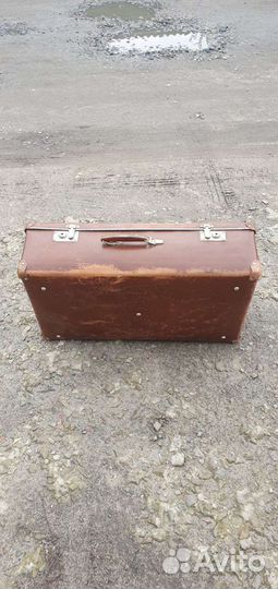 Чемодан СССР ретро (Чемодан фибровый)