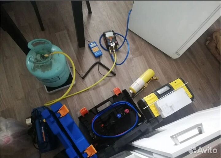 Ремонт стиральных машин Ремонт холодильников Выезд