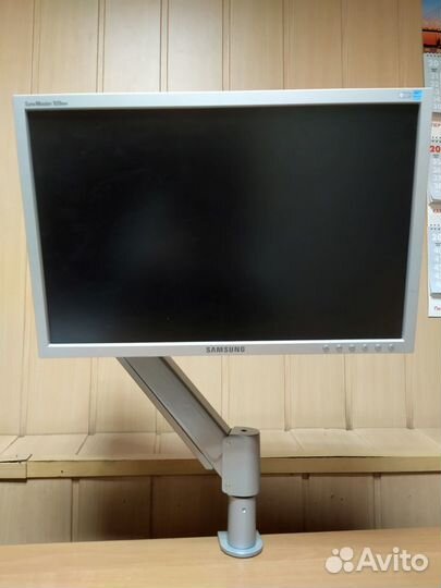 Кронштейн для монитора space anyway