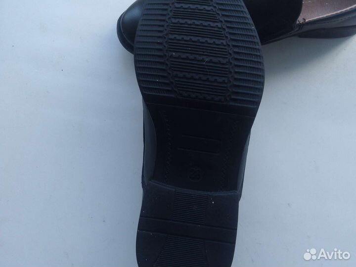 Детские ботинки