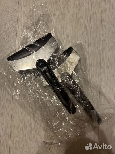 Скребок водосгон автомобильный