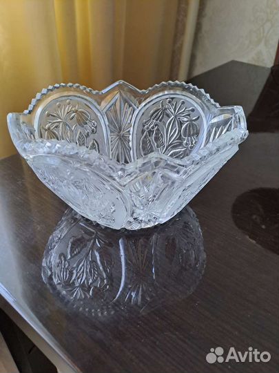 Хрусталь новый сервантное хранение