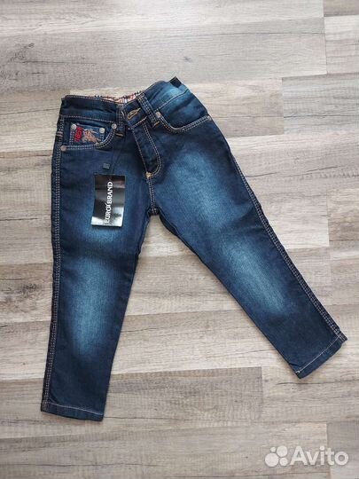 Джинсы новые 92