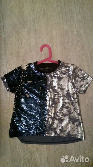 Блузка с пайетками