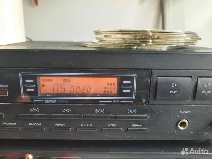 Проигрыватель CD вега б/у PKD 124с +пульт