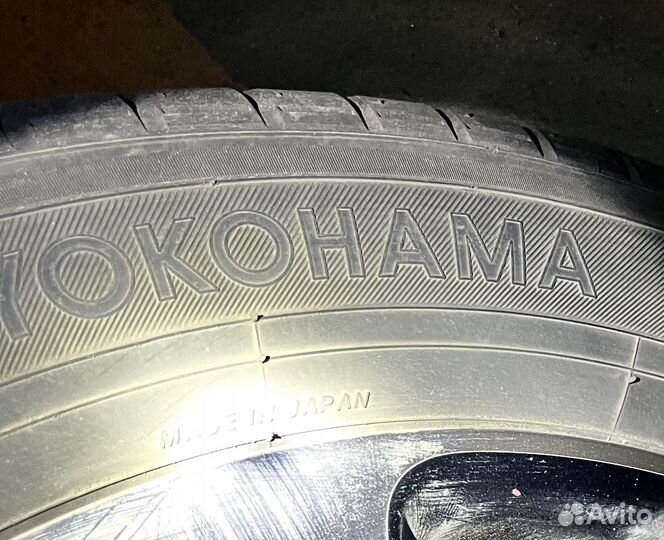 Yokohama Aspec A349A 215/60 R16 96H