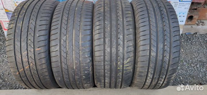 Goodyear EfficientGrip 215/40 R17 87