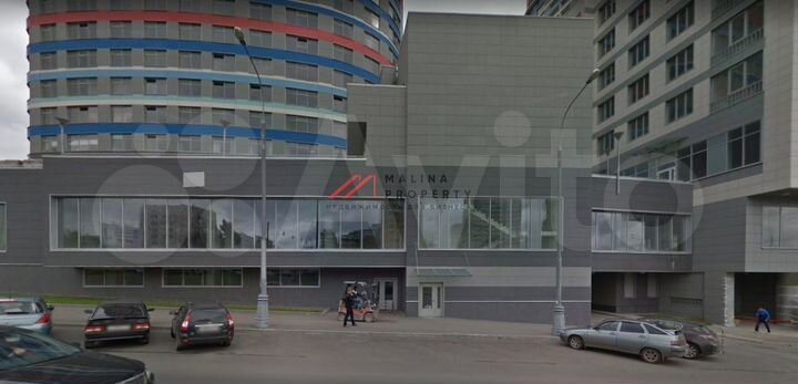 Продам торговое помещение, 395 м²