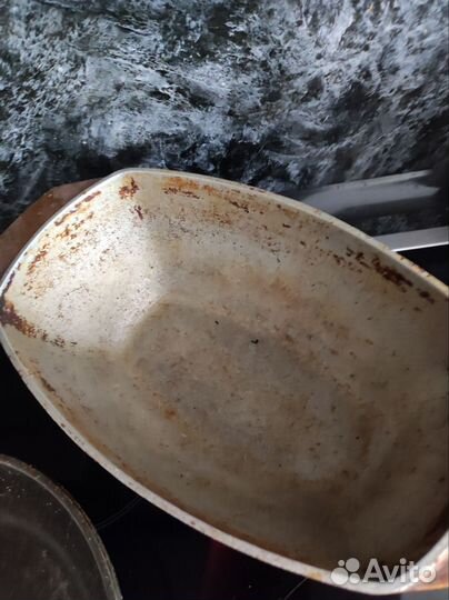 Сковорода и гусятница утятница