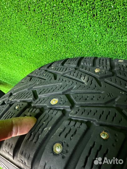 Nokian Tyres Hakkapeliitta 7 215/55 R16