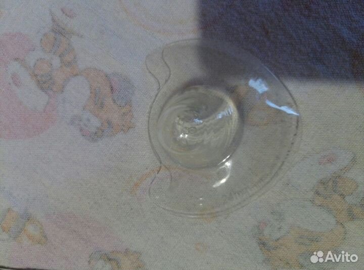 Накладки для кормления фирмы Медела