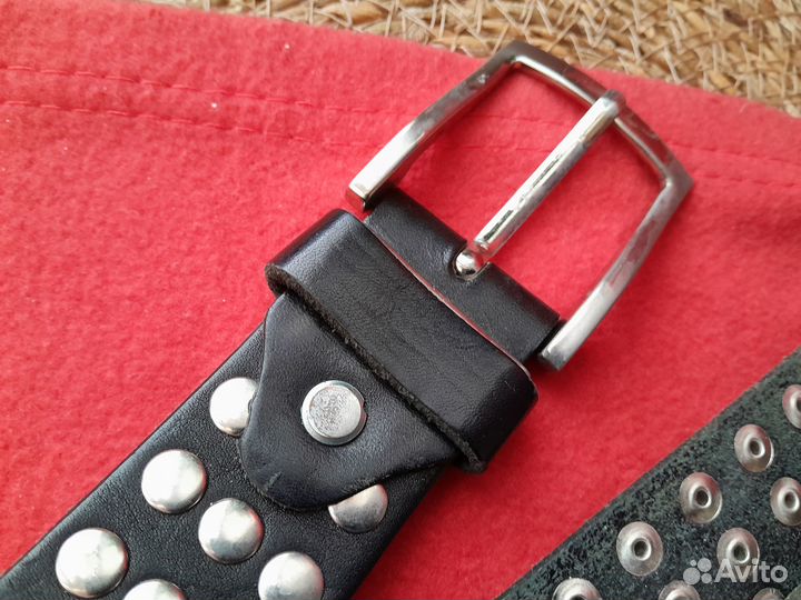 Мужской пояс из натуральной кожи проклепанный