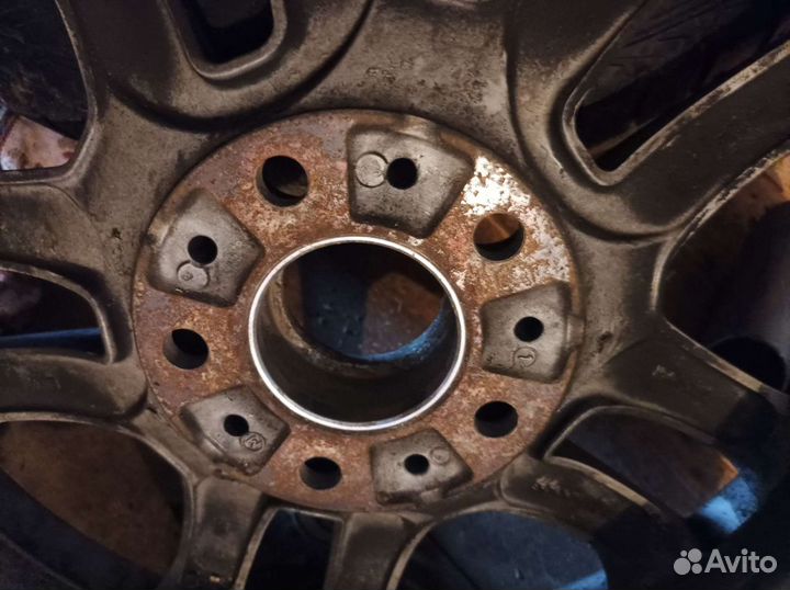 Центровочные кольца для дисков BMW на Blazer