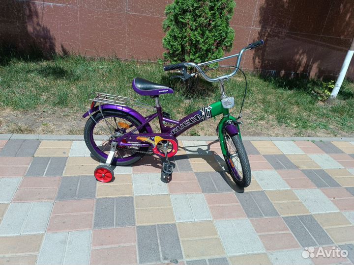 Детский велосипед 16