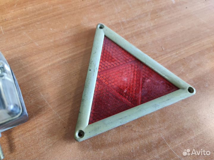 Катафоты СССР, стоп-сигнал на автомобиль прицеп