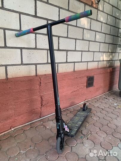 Трюковой самокат