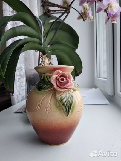 Керамическая ваза