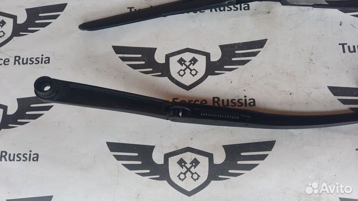 Поводок стеклоочистителя правый левый KIA K900