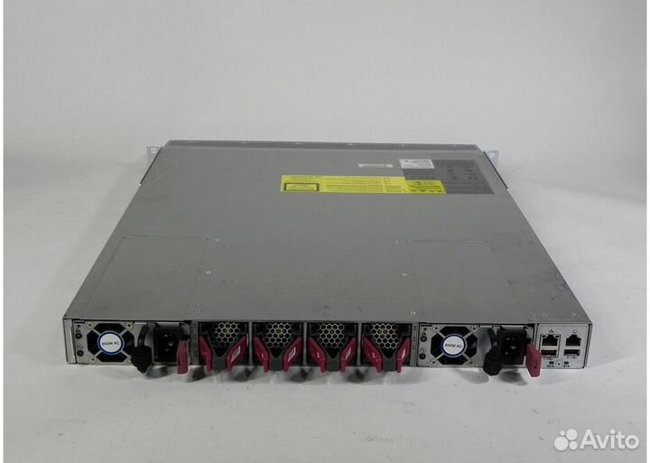 Коммутатор Cisco Nexus N9K-C9372PX