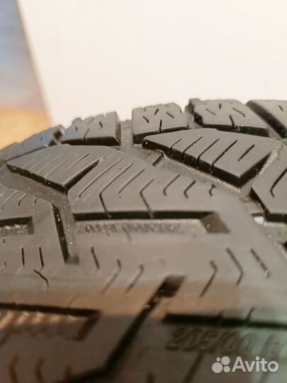 Kormoran Snow 205/60 R16