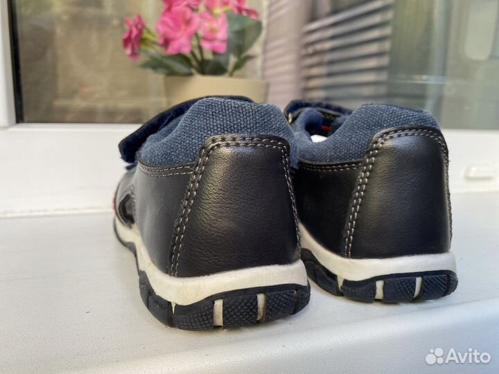 Босоножки детские