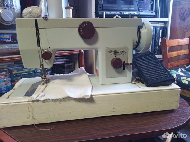 Швейная машина Чайка 134