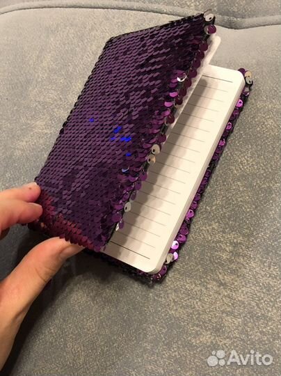 Блокнот в пайетках